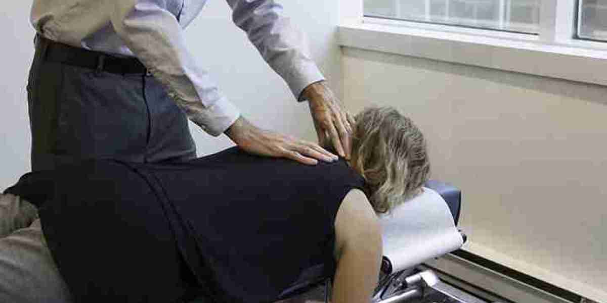 How to Find the Best Chiropractor in Ventura That Takes Medicare