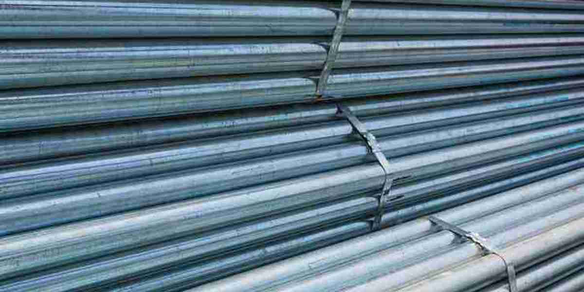 How UAE Steel Stockists Are Adapting to Construction Industry Demands