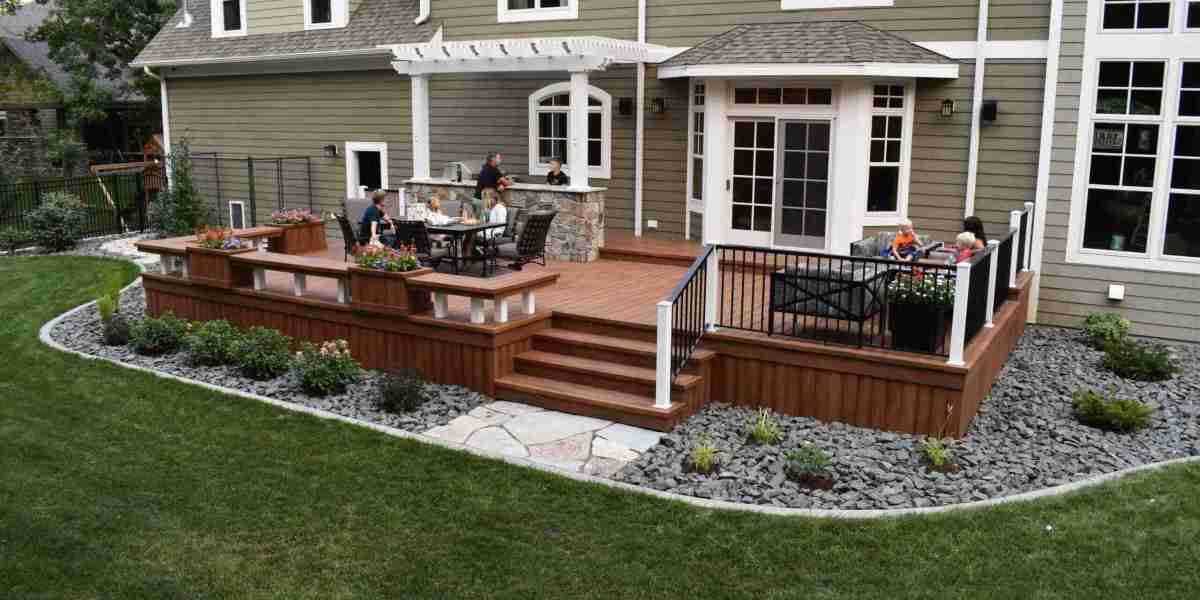 Noonday Deck Builders: Transform Your Outdoors with Quality Deck Construction