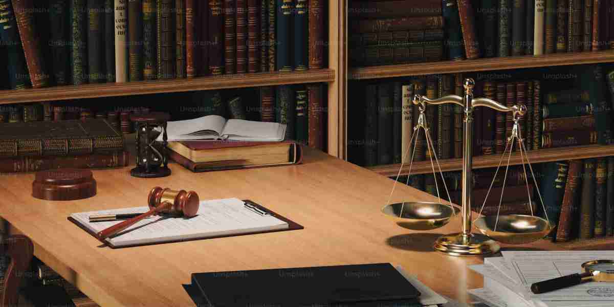 Unlock Your Legal Potential: The Benefits of Private Law Tutoring in London