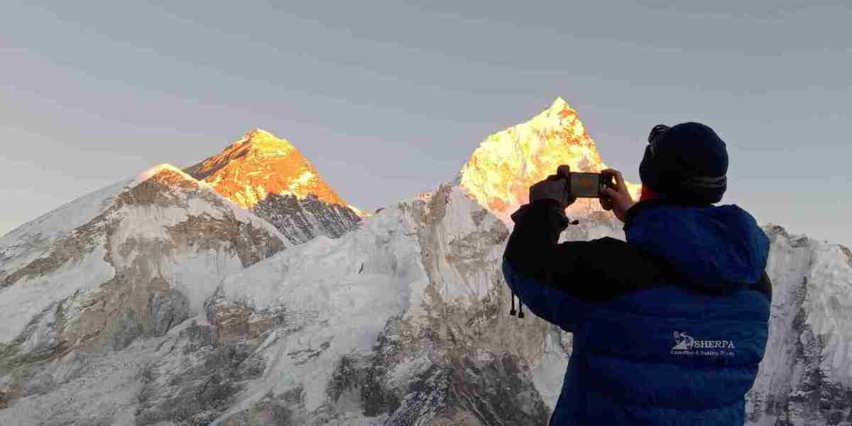 Reaching the Pinnacle A Guide to Climbing Lobuche Peak