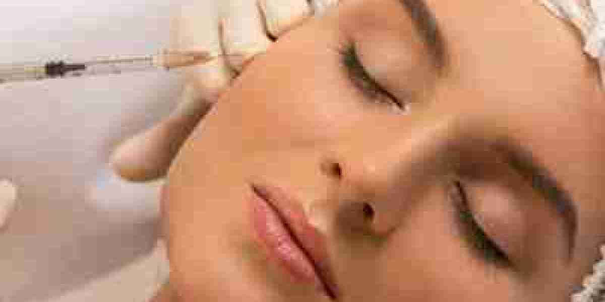 Age Gracefully: Why Botox is Popular in Dubai