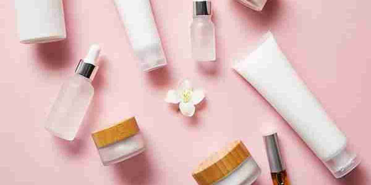 Custom Skin Care Manufacturers: How to Find the Best Partner for Your Brand