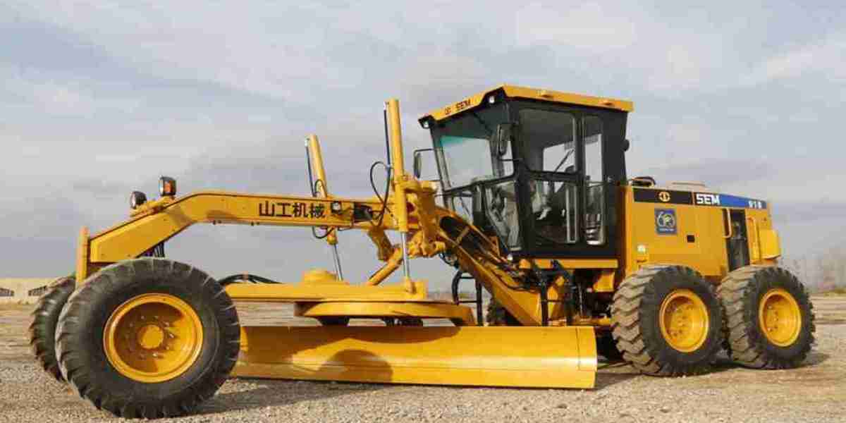 Motor Grader for Rent in Qatar for Your Construction Work