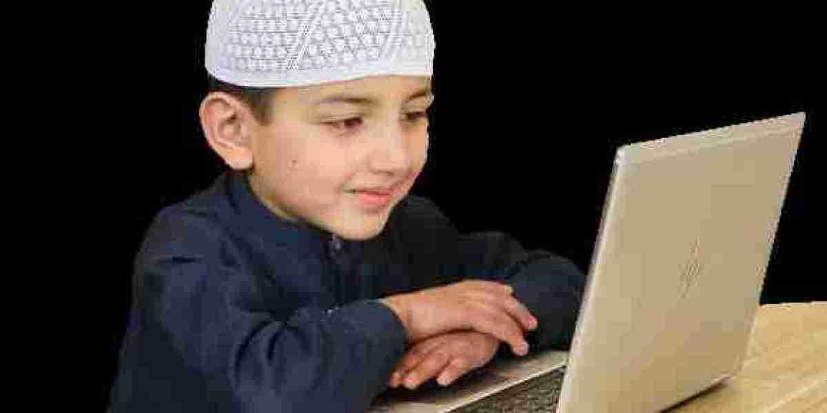 Step-by-Step Quran Recitation Lessons – Improve Your Fluency!