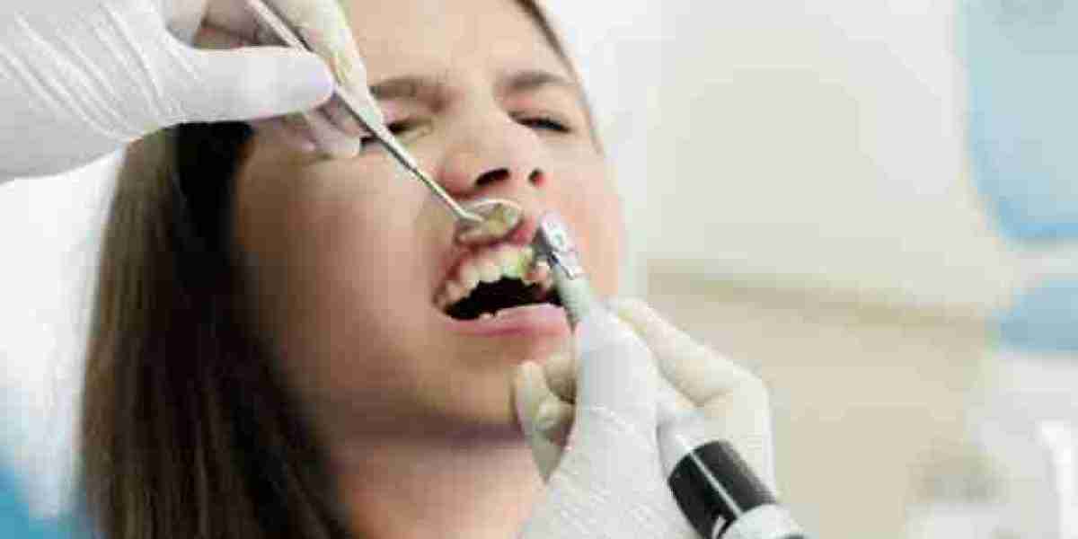 Teeth Cleaning and Polishing in Riyadh – A Complete Overview