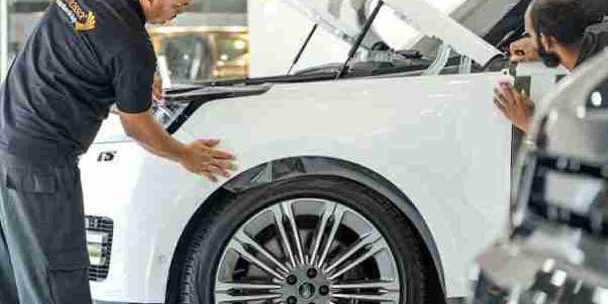 Can I Get Car Detailing Services for Luxury Vehicles?