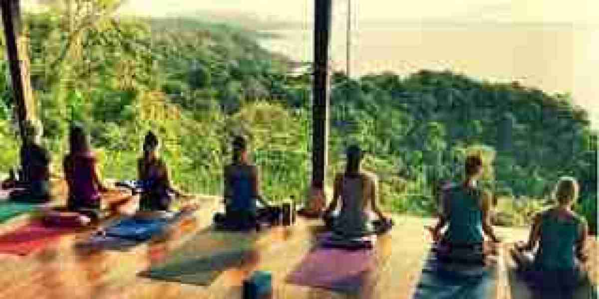 Detox Your Body and Mind at a Retreat in Rishikesh