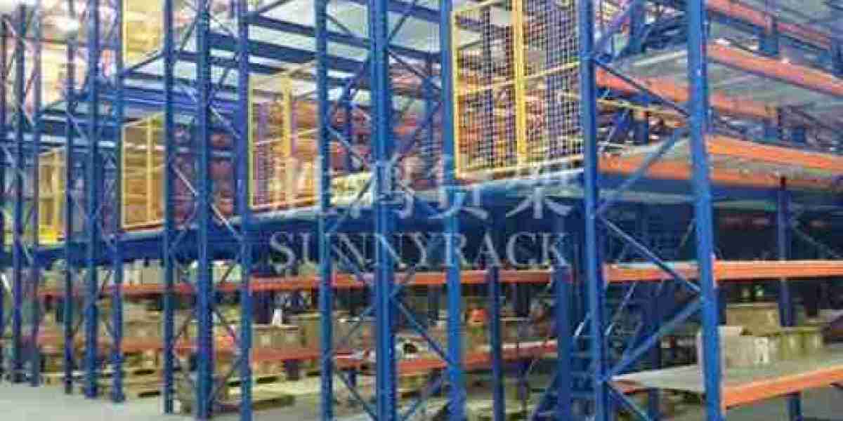 Is Selective Pallet Rack Right for Your Warehouse