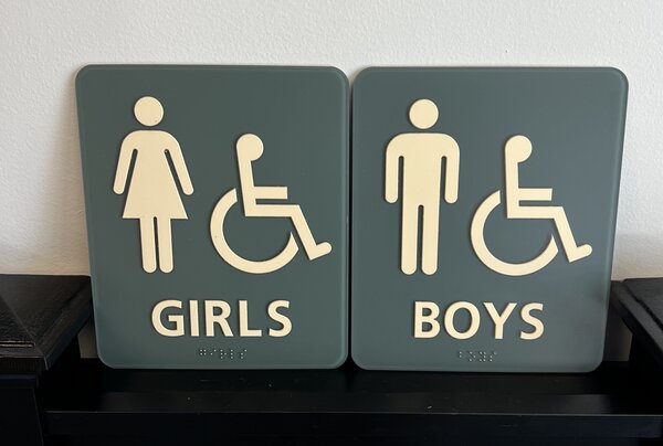 Where to Place ADA-Compliant Signs: Placement Tips for Accessibility