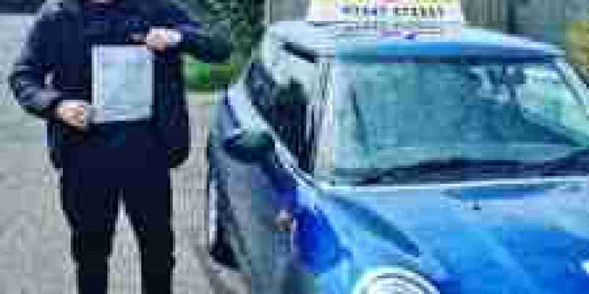 Trusted Driving Instructor Didsbury for Confident Lessons