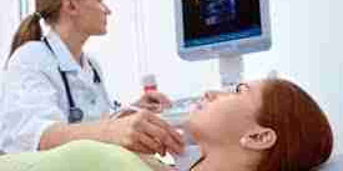 What to Expect During Your First Appointment With a Thyroid Specialist Near Me