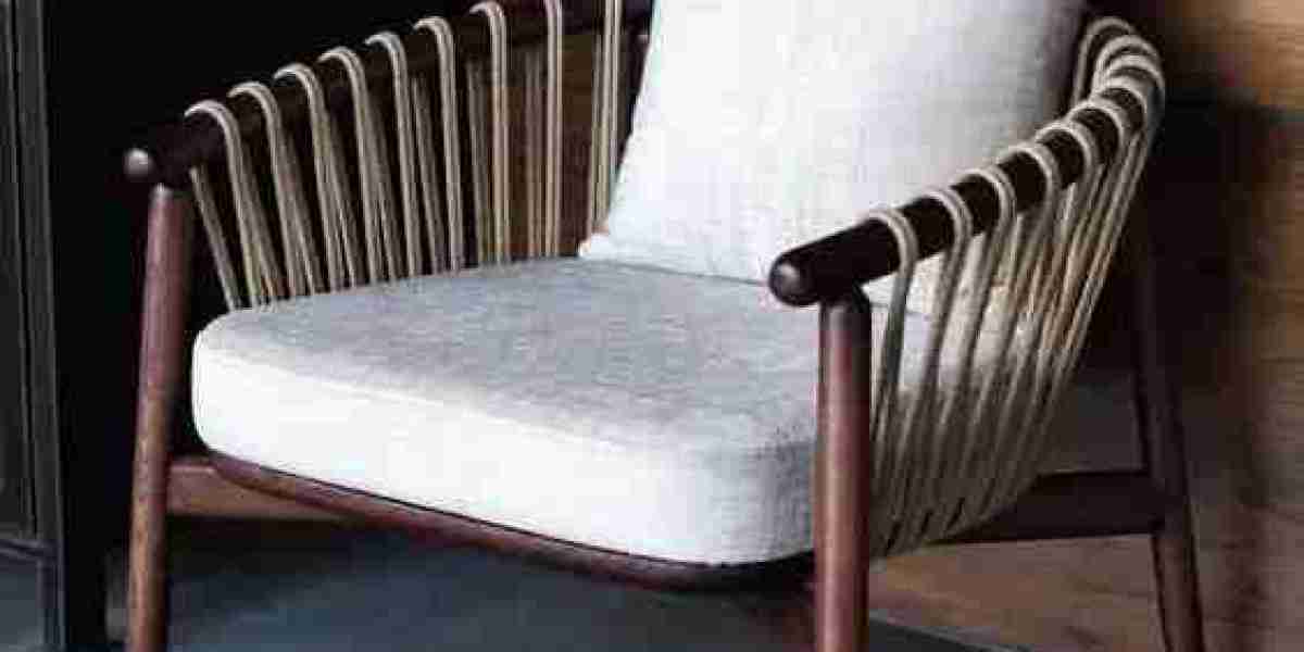 Comfort and Style Combined – The Elegance of Dining Chairs