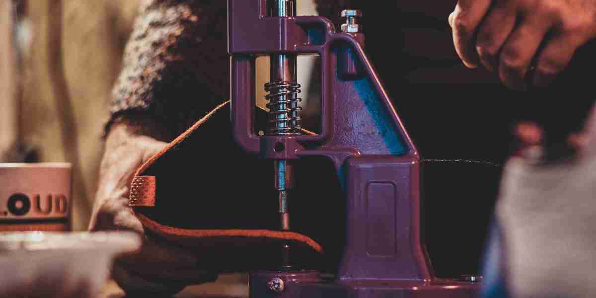 What Is The Reason? CNC Milling Machine For Metal Is Fast Increasing To Be The Hottest Trend Of 2024